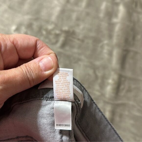 LC 10 Vintage Wash Gray Super Skinny Stretch Raw Hem Crop Denim Jeans - Picture 13 of 14